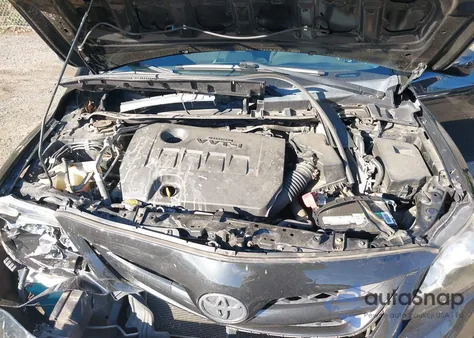 2013 Toyota Corolla S z USA, uszkodzony, nr VIN 2T1BU4EE9DC041229